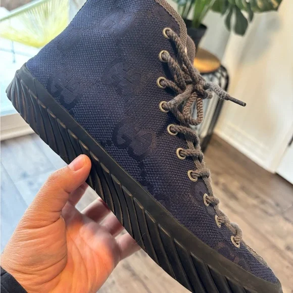 *original* Gucci GG Supreme High Top Sneakers - Picture 1 of 4